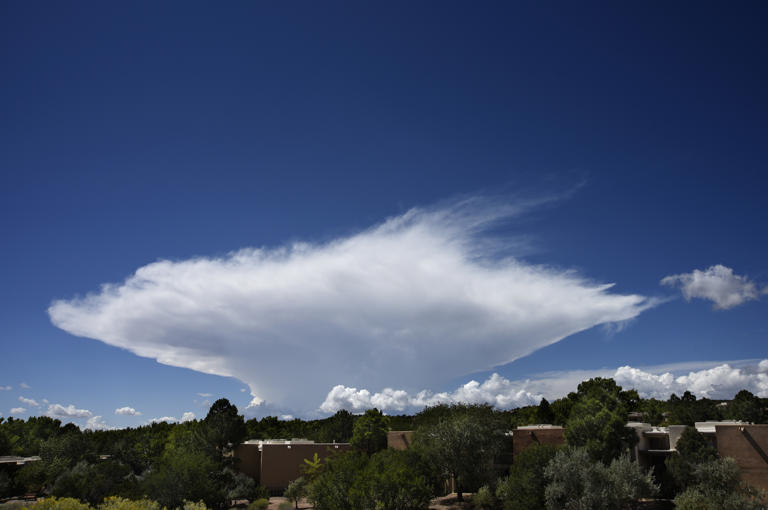 'Nuclear Mushroom' Cloud In Southern Russia Freaks Out Locals