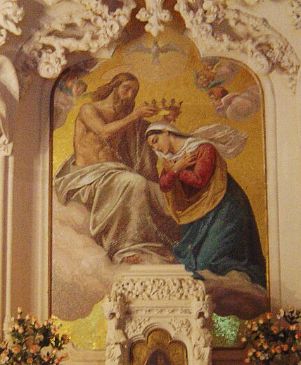 The Centerpiece Of The Chapel Is A Painting Of Jesus Christ Crowning The Virgin Mary. It Conceals An Esoteric Meaning.