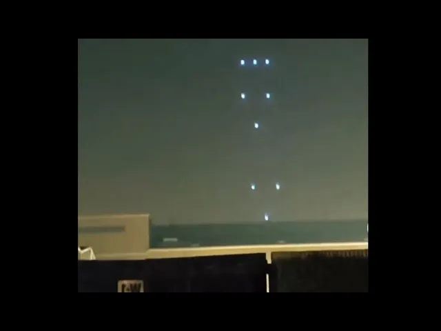 Mystery Lights Are Going Into Ocean Off New Jersey Coast Police Dont Know What To Do -