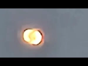 Wow Wild Looking Uap Orb Caught Flying High Above New Jersey -