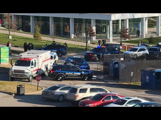 Campus On Lockdown Shooting At Kentucky University Leaves 1 Dead And Another Critically Injured -